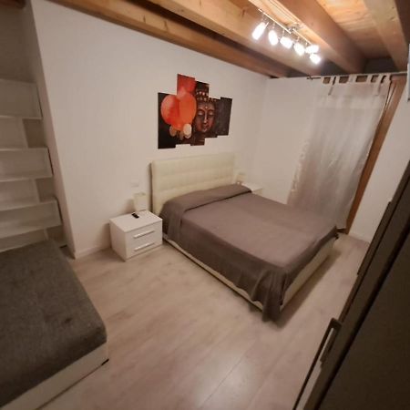 Central Luxury Garden Guest House Местре Екстер'єр фото