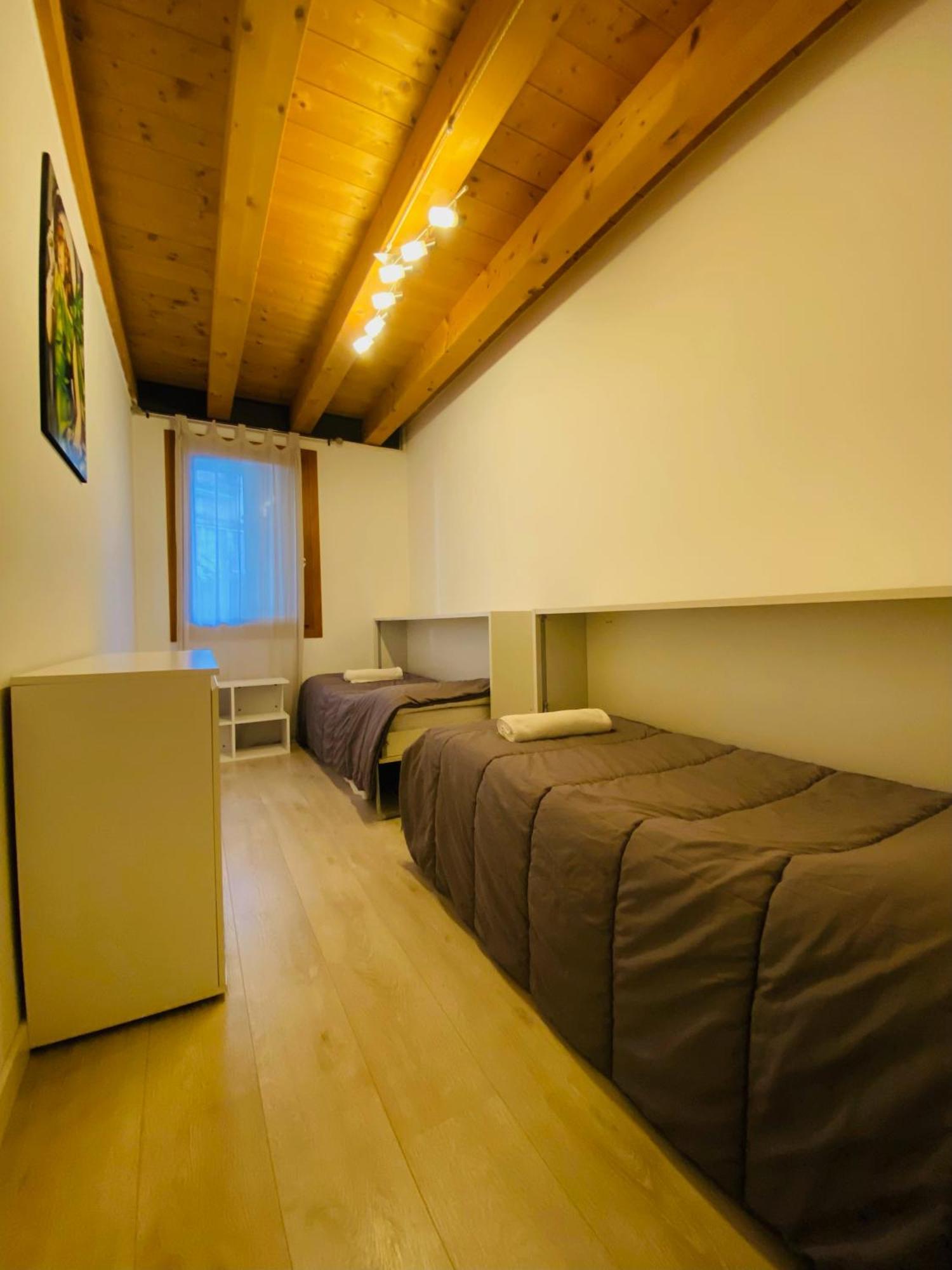 Central Luxury Garden Guest House Местре Екстер'єр фото