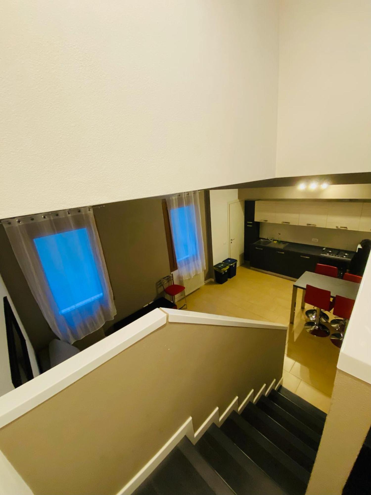 Central Luxury Garden Guest House Местре Екстер'єр фото