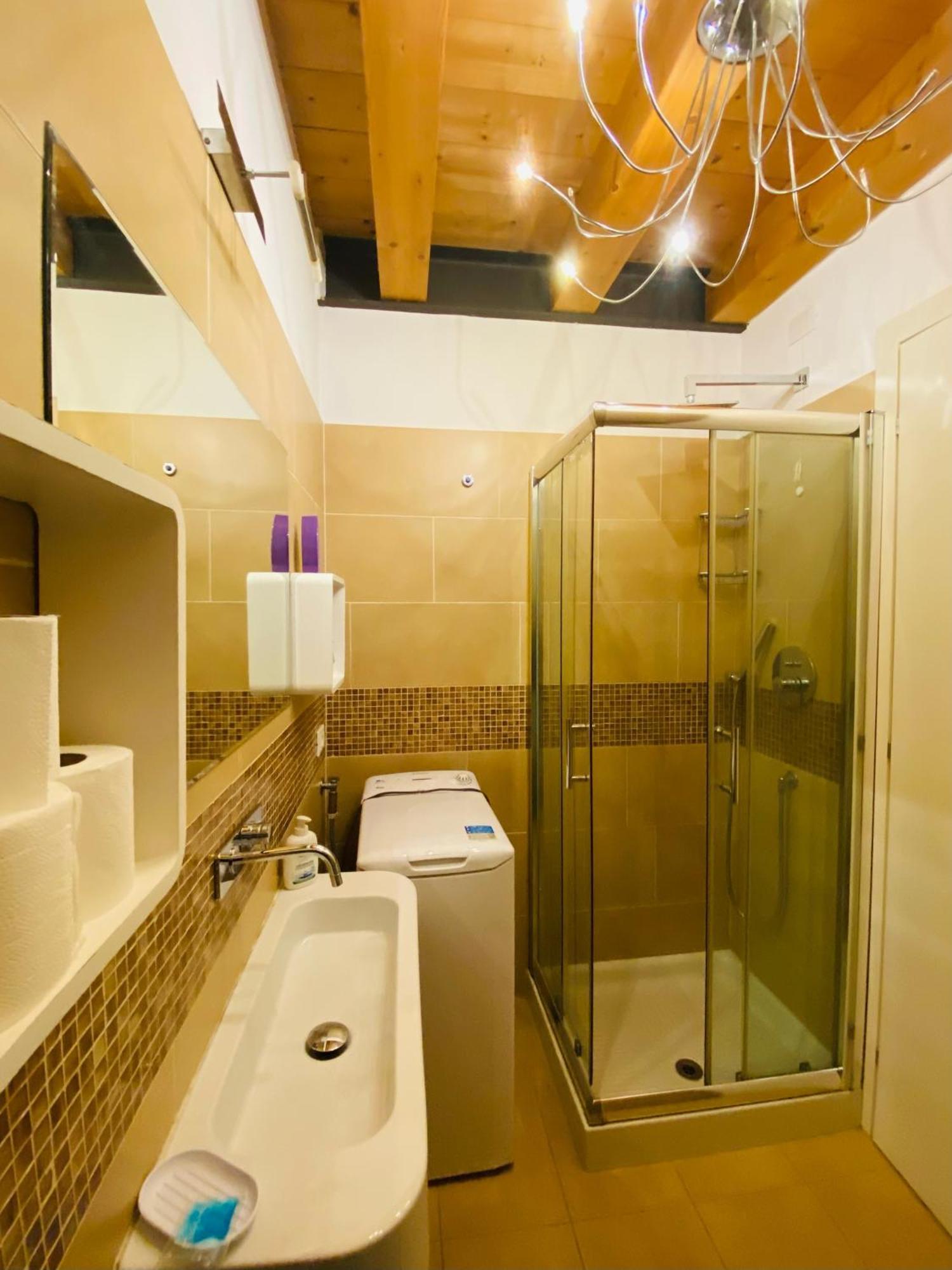 Central Luxury Garden Guest House Местре Екстер'єр фото